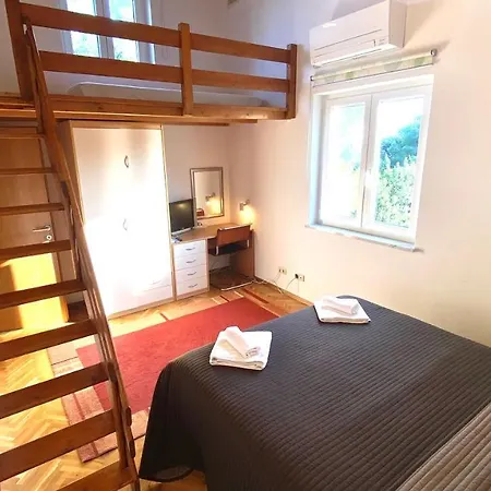 Nautilus-bay With 5 Rooms, On The Beach, For 2-9 Persons בית נופש זבלה
